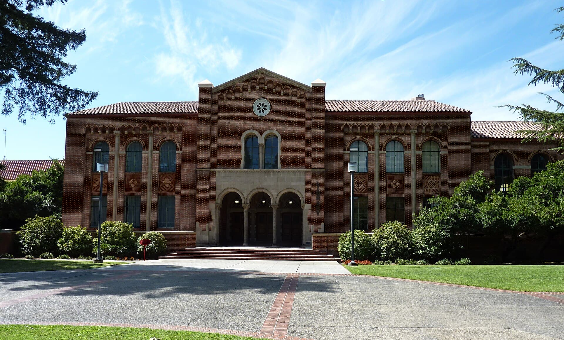 Fresno City College — Wikimedia Commons