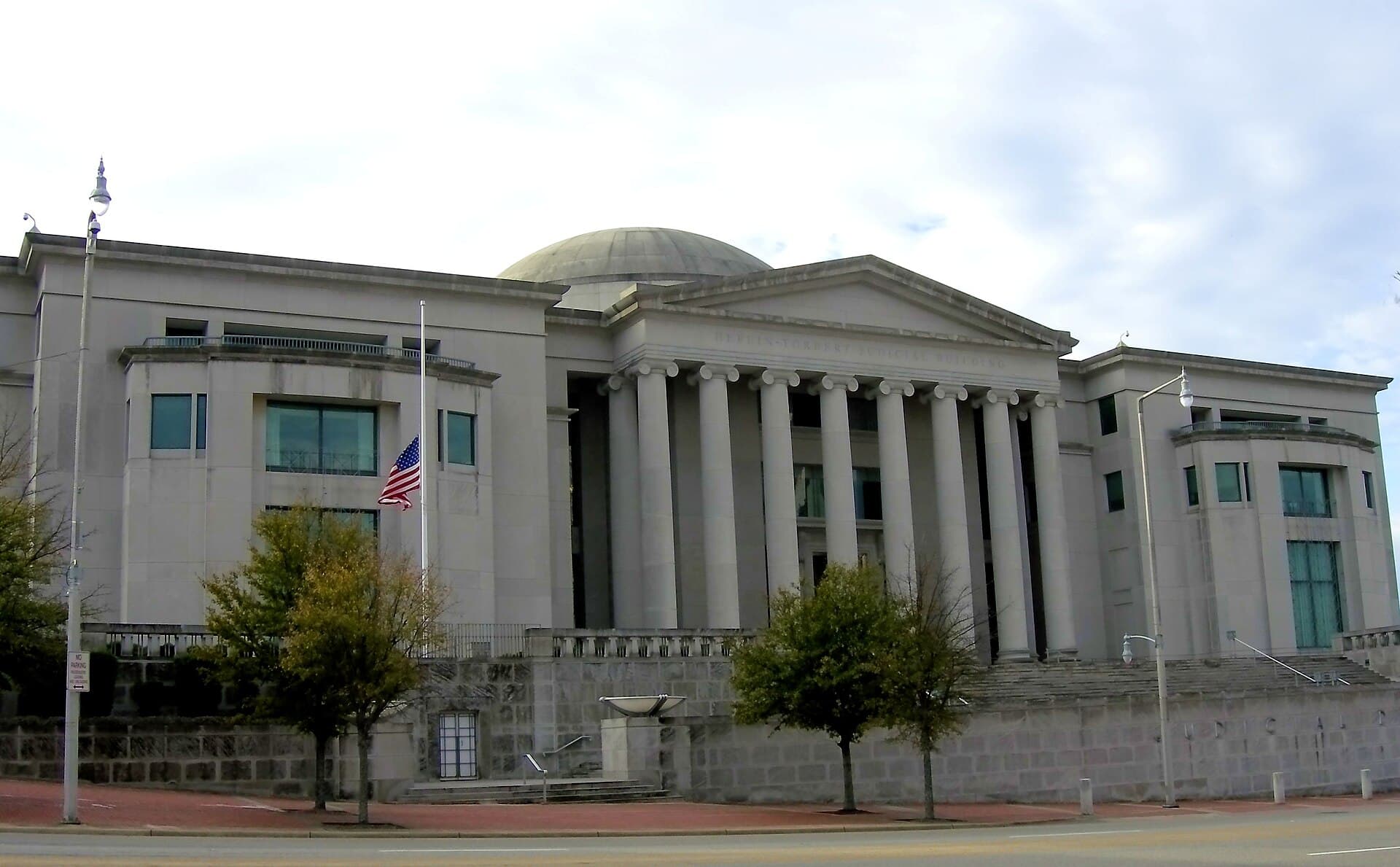 Supreme Court lets Alabama use GOP-drawn map with one Black district