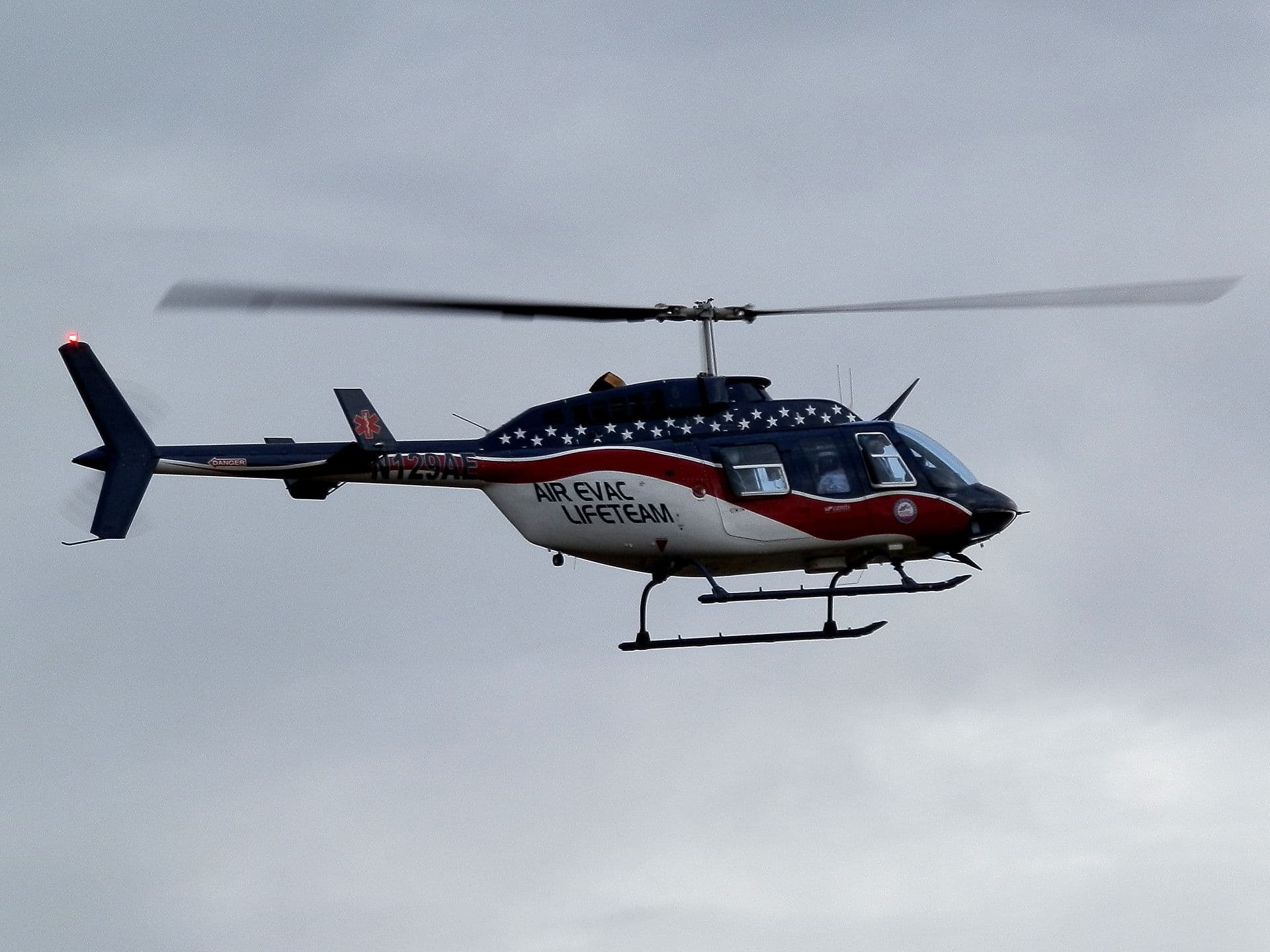 Air Evac — Wikimedia Commons