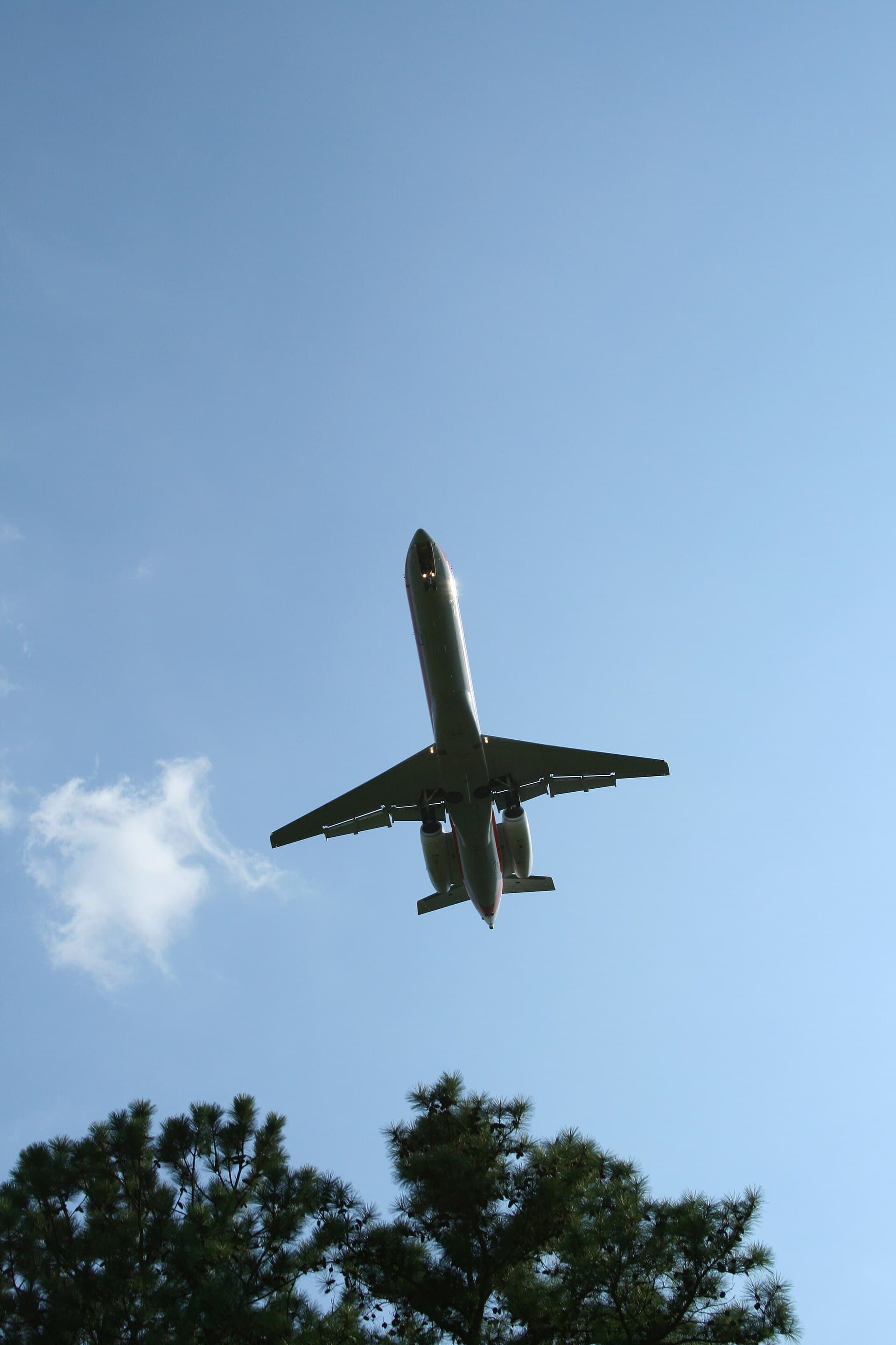 Raleigh-Durham International Airport — Wikimedia Commons