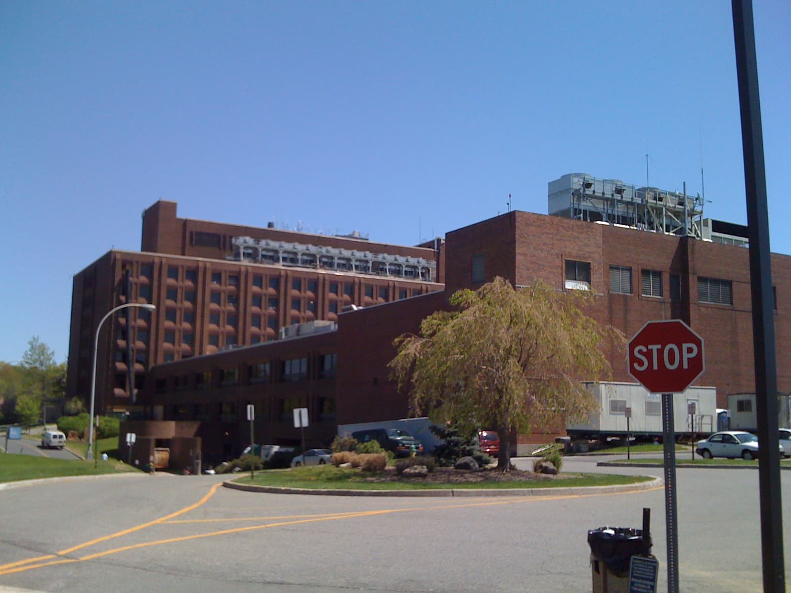 Westchester Medical Center — Wikimedia Commons