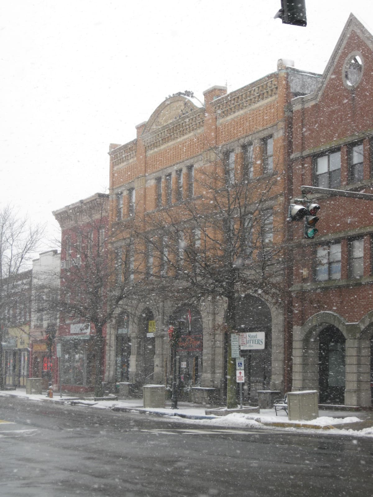 Riverhead — Wikimedia Commons