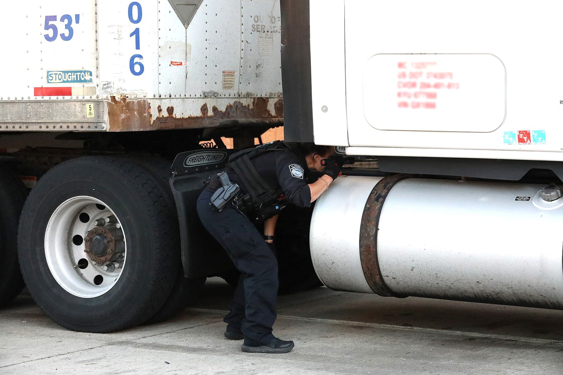 U.S. Customs and Border Protection — Wikimedia Commons