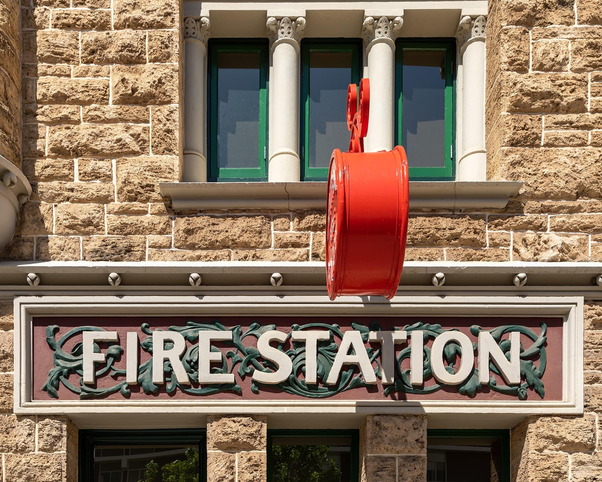 Old Central Fire Station — Wikimedia Commons