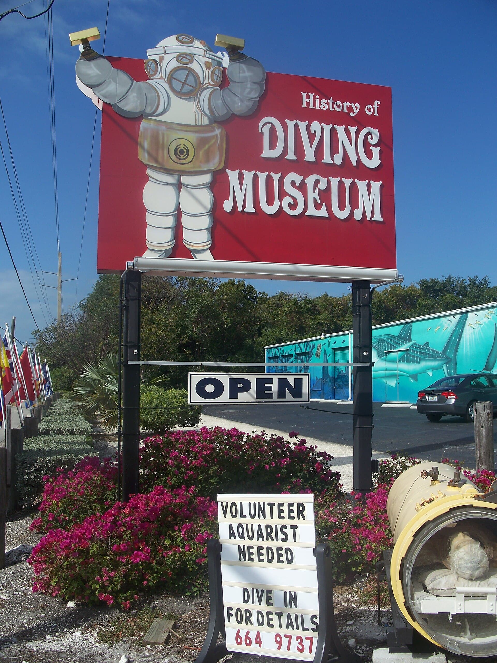 History of Diving Museum — Wikimedia Commons