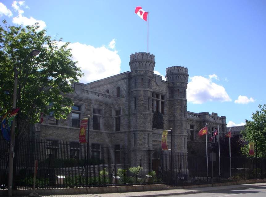 Royal Canadian Mint — Wikimedia Commons