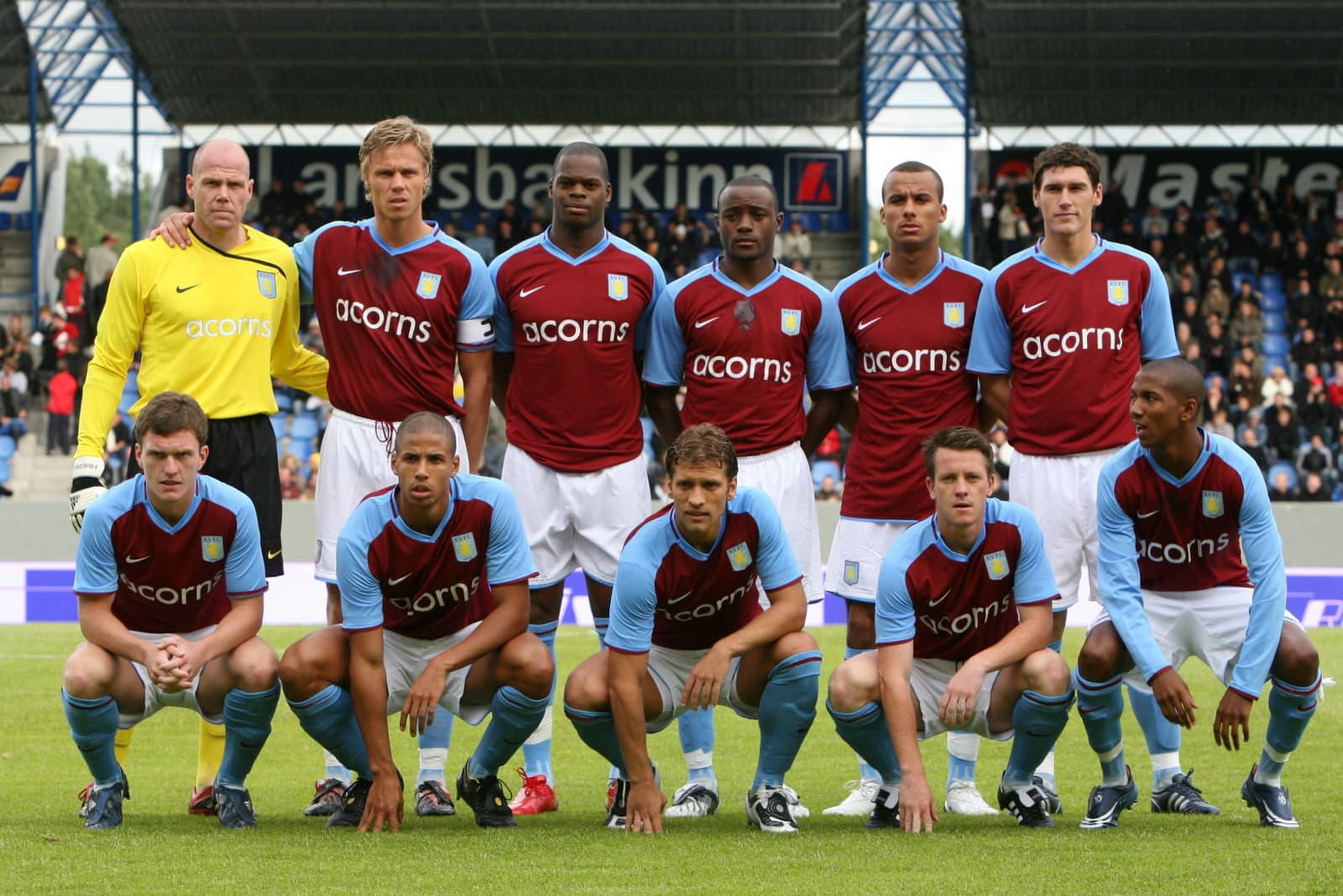 Aston Villa — Wikimedia Commons