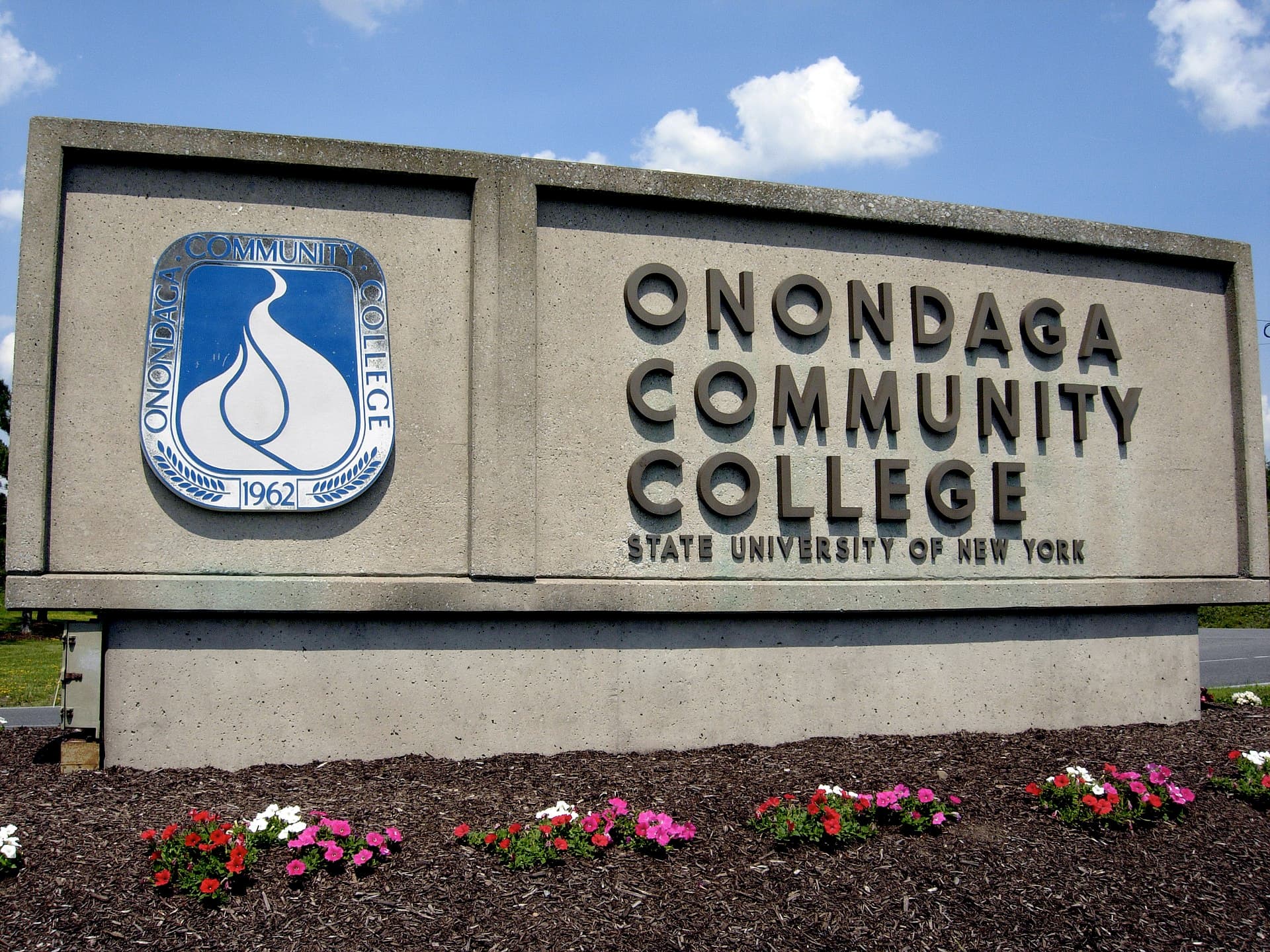 Onondaga Community College — Wikimedia Commons
