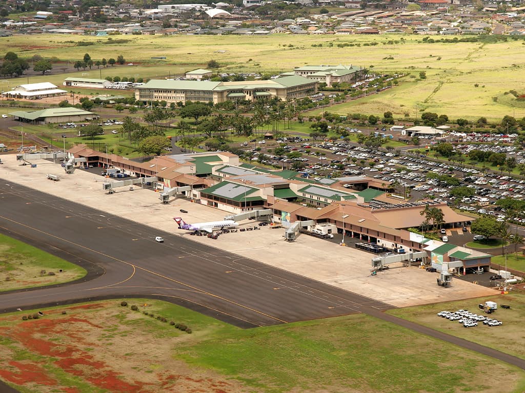 Līhue Airport — Wikimedia Commons