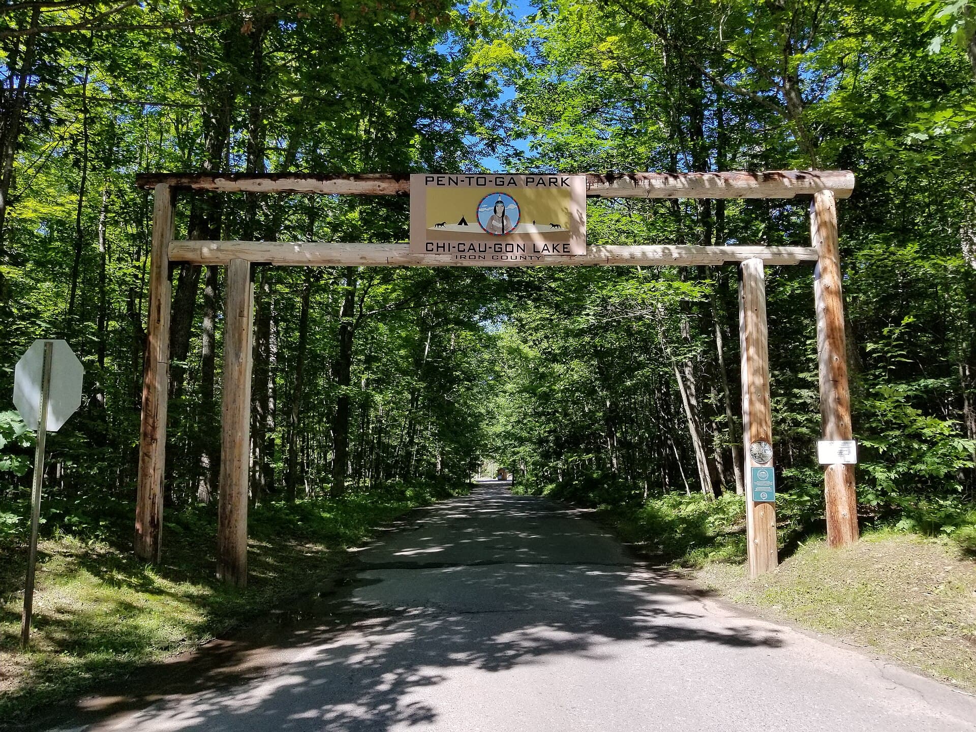 Pentoga Park — Wikimedia Commons