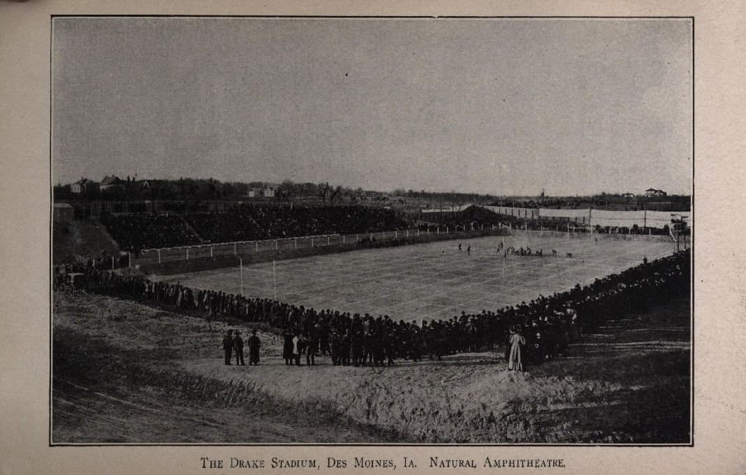 Drake Stadium — Wikimedia Commons