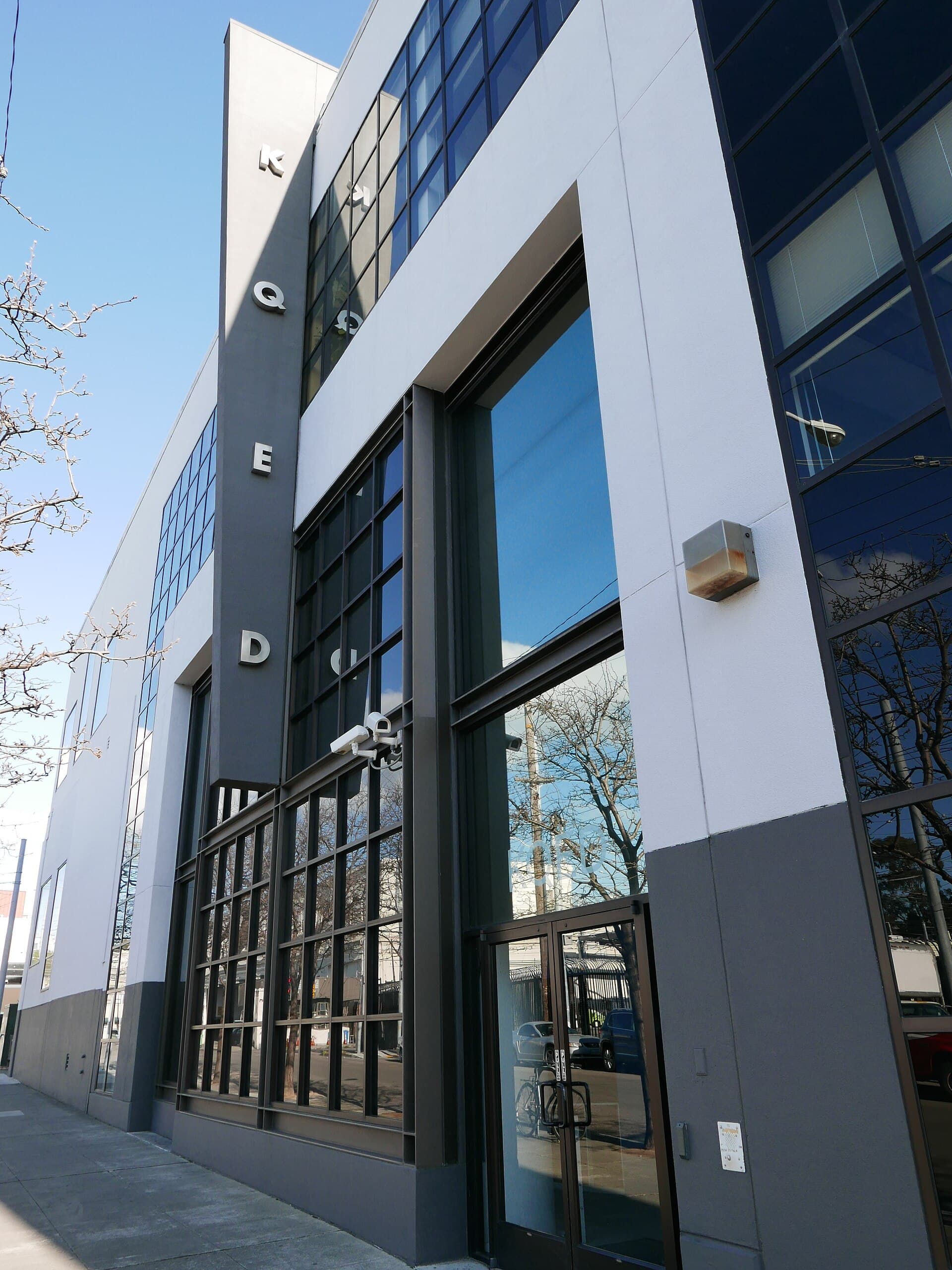 KQED — Wikimedia Commons