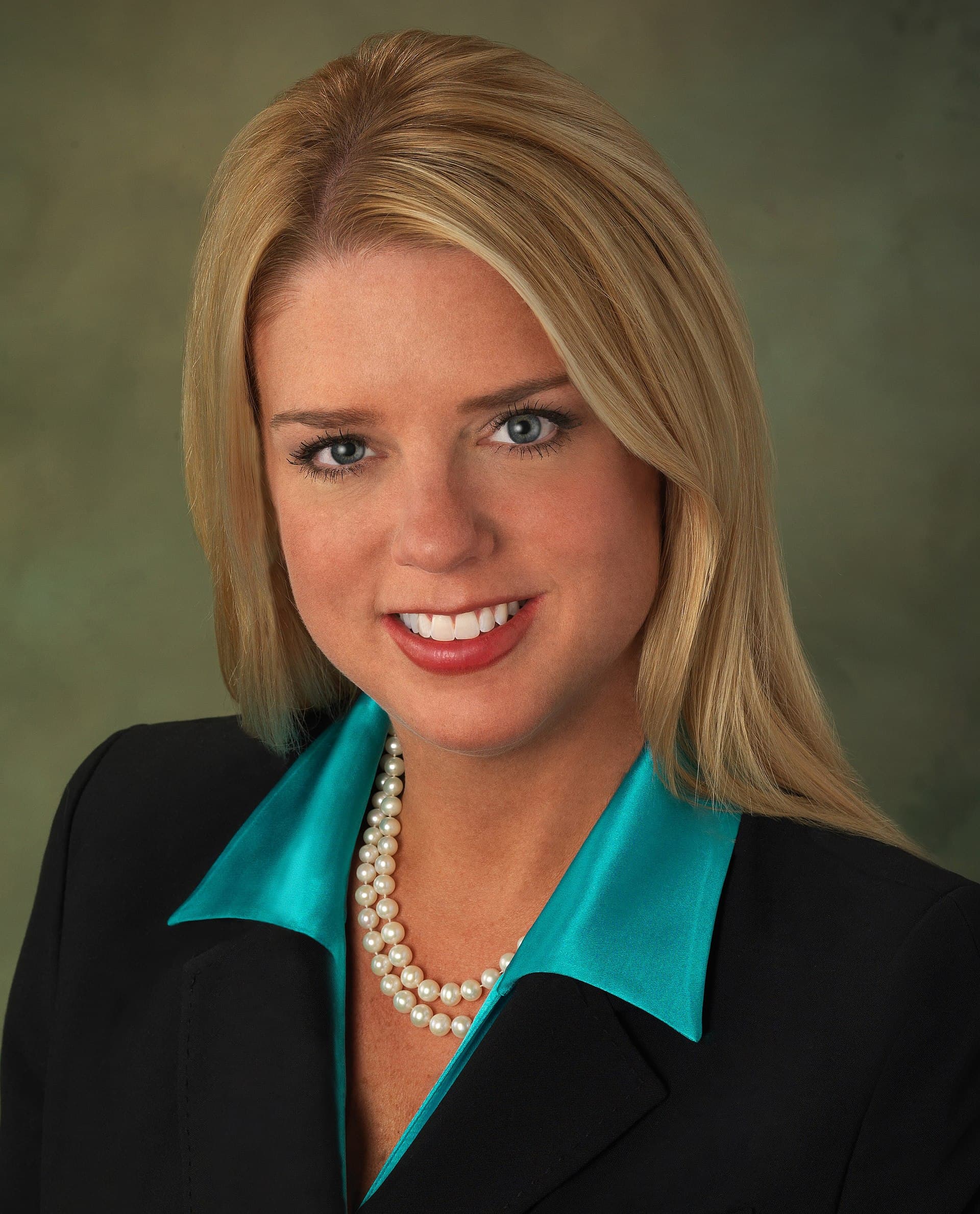 Pam Bondi — Wikimedia Commons