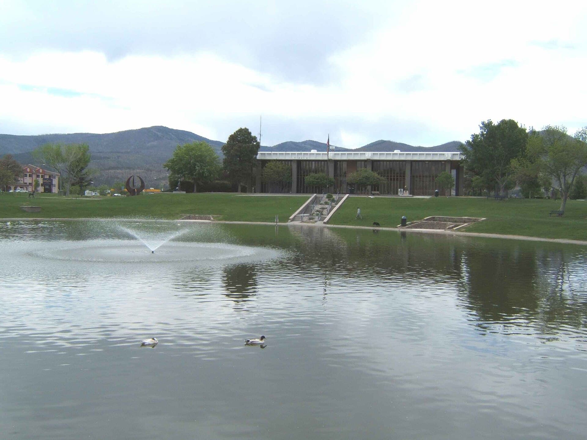 Ashley Pond Park — Wikimedia Commons