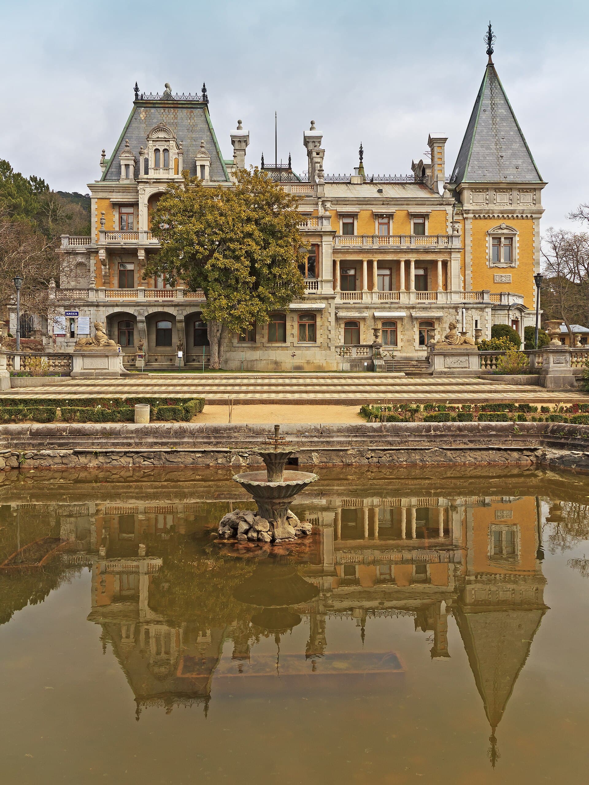 Crimea — Wikimedia Commons