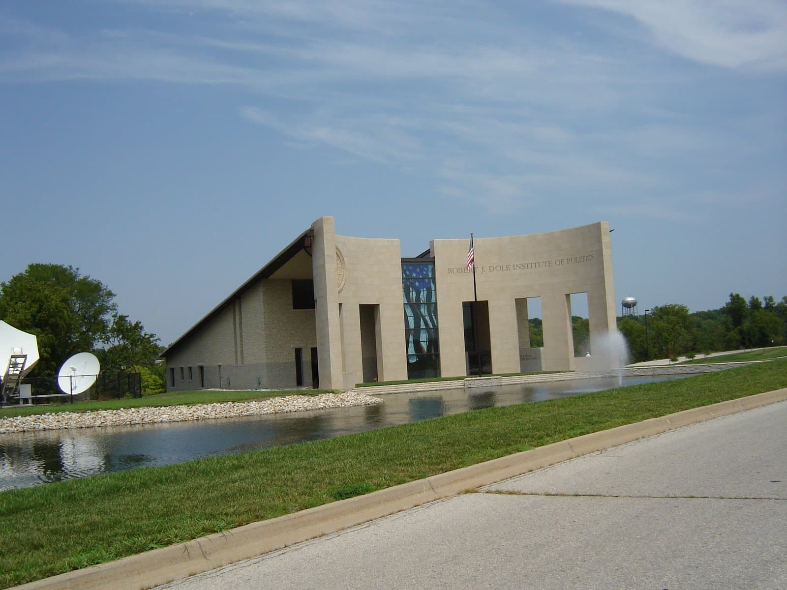 Dole Institute of Politics — Wikimedia Commons
