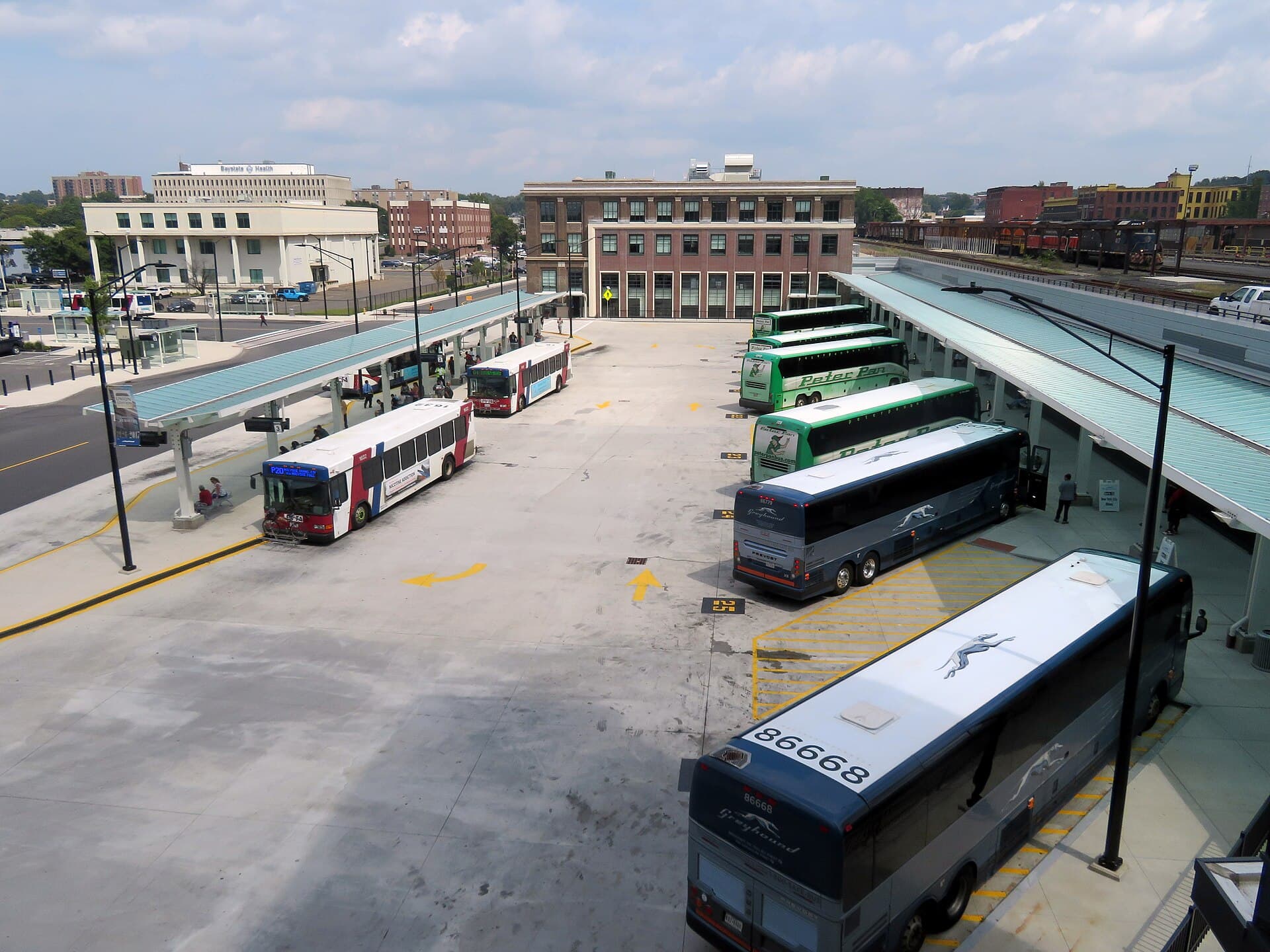 Springfield bus station — Wikimedia Commons
