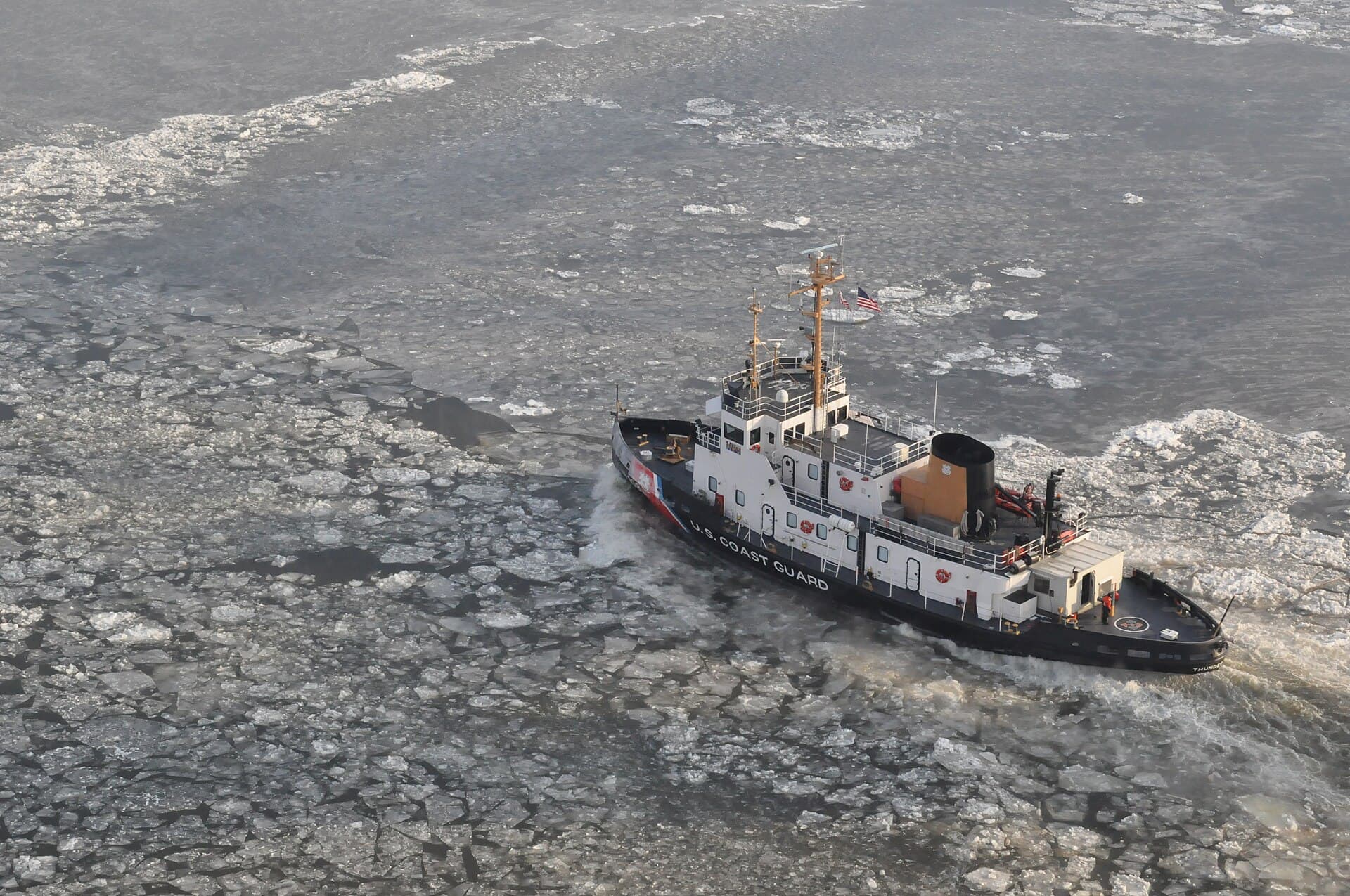 U.S. Coast Guard — Wikimedia Commons