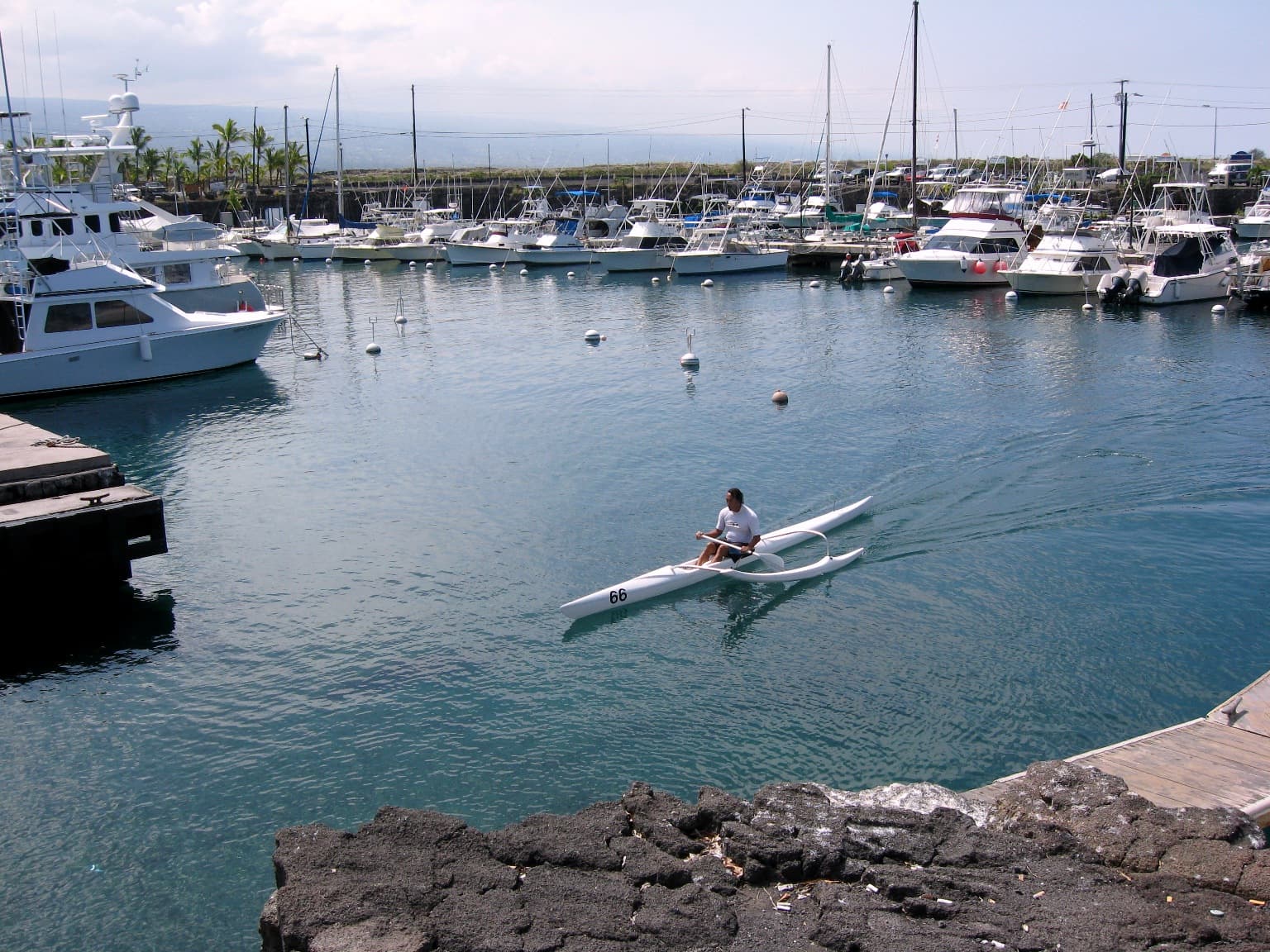 Honokohau Harbor — Wikimedia Commons