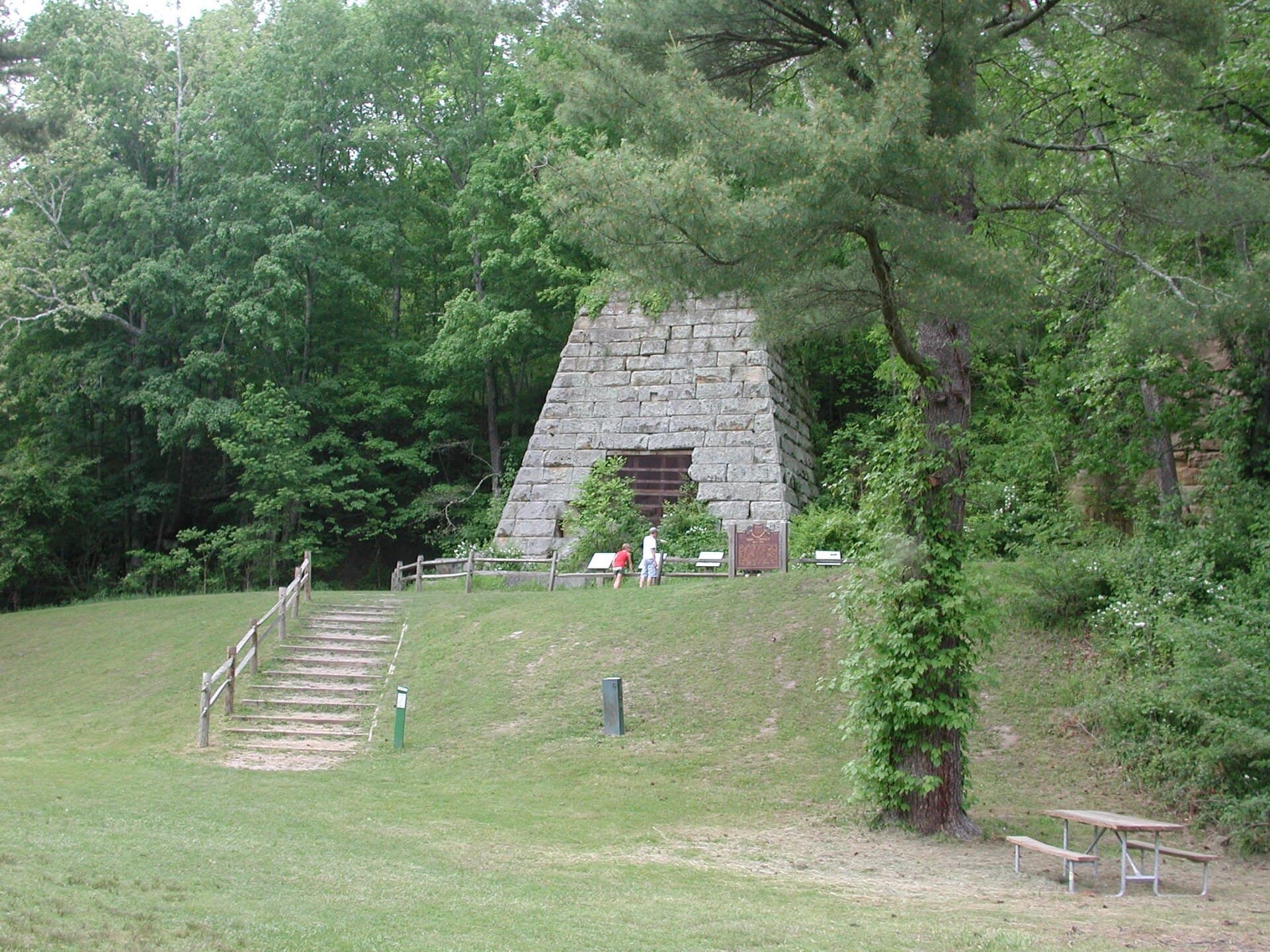 Lake Hope State Park — Wikimedia Commons