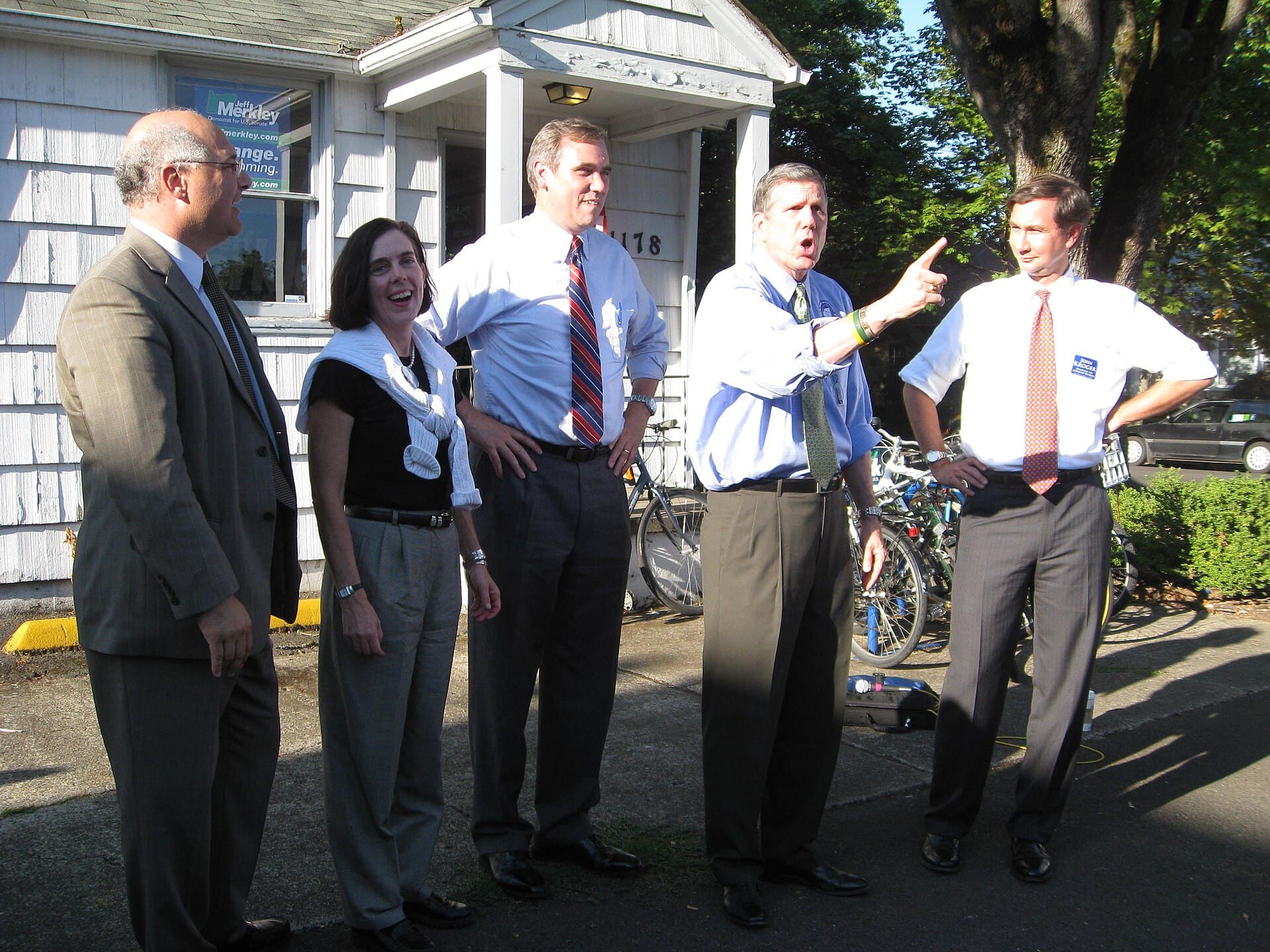 Jeff Merkley — Wikimedia Commons