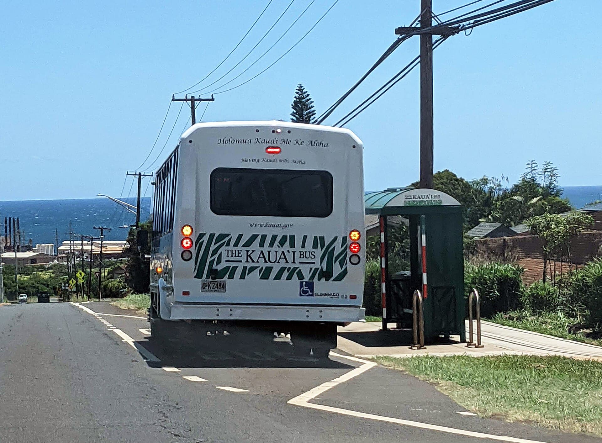 Kauai Bus — Wikimedia Commons