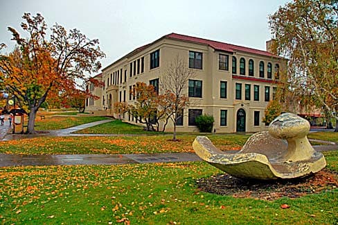 La Grande City Council schedules EOU partnership work session June 8