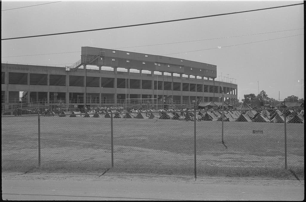 Ole Miss — Wikimedia Commons
