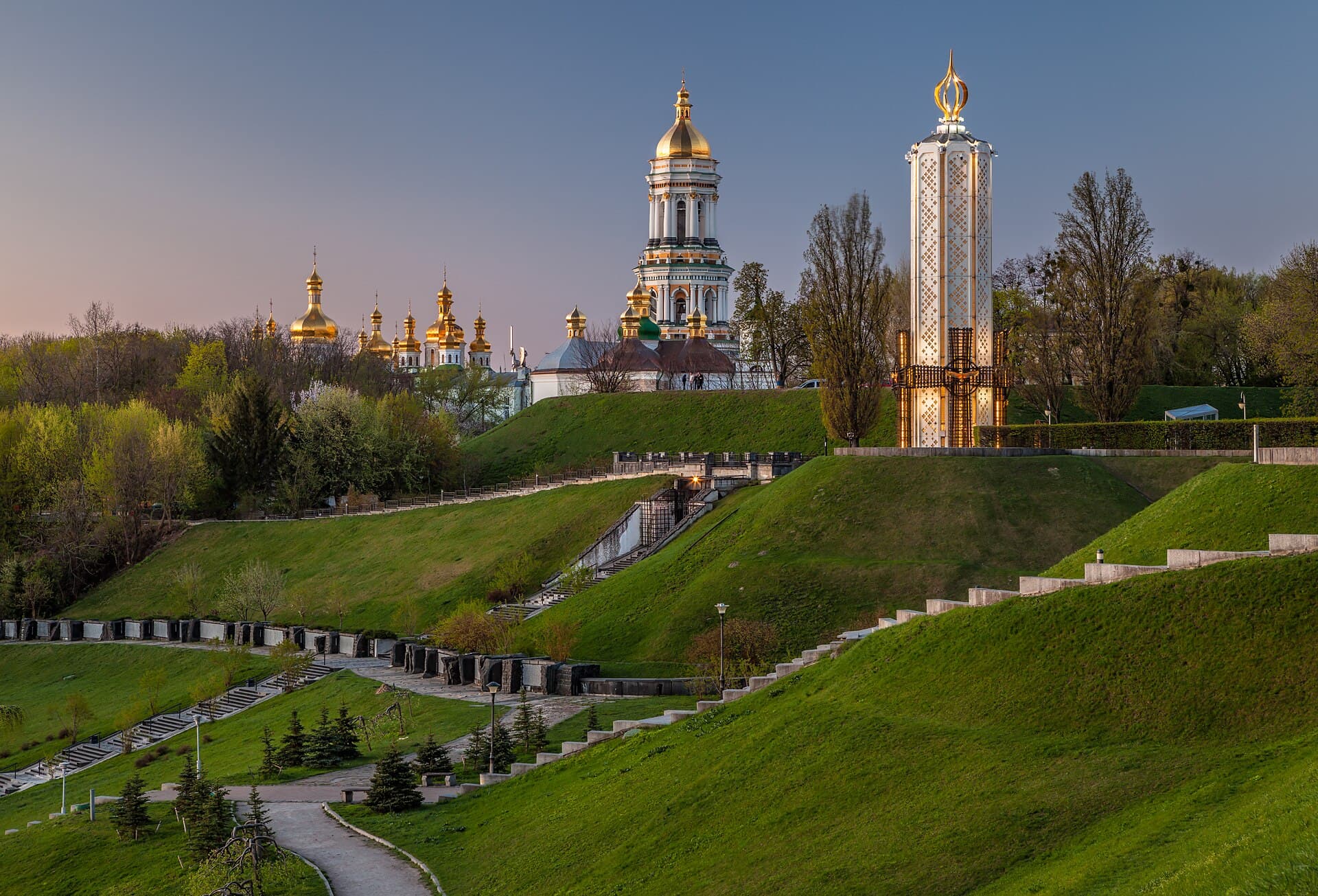 Kyiv-Pechersk Lavra — Wikimedia Commons