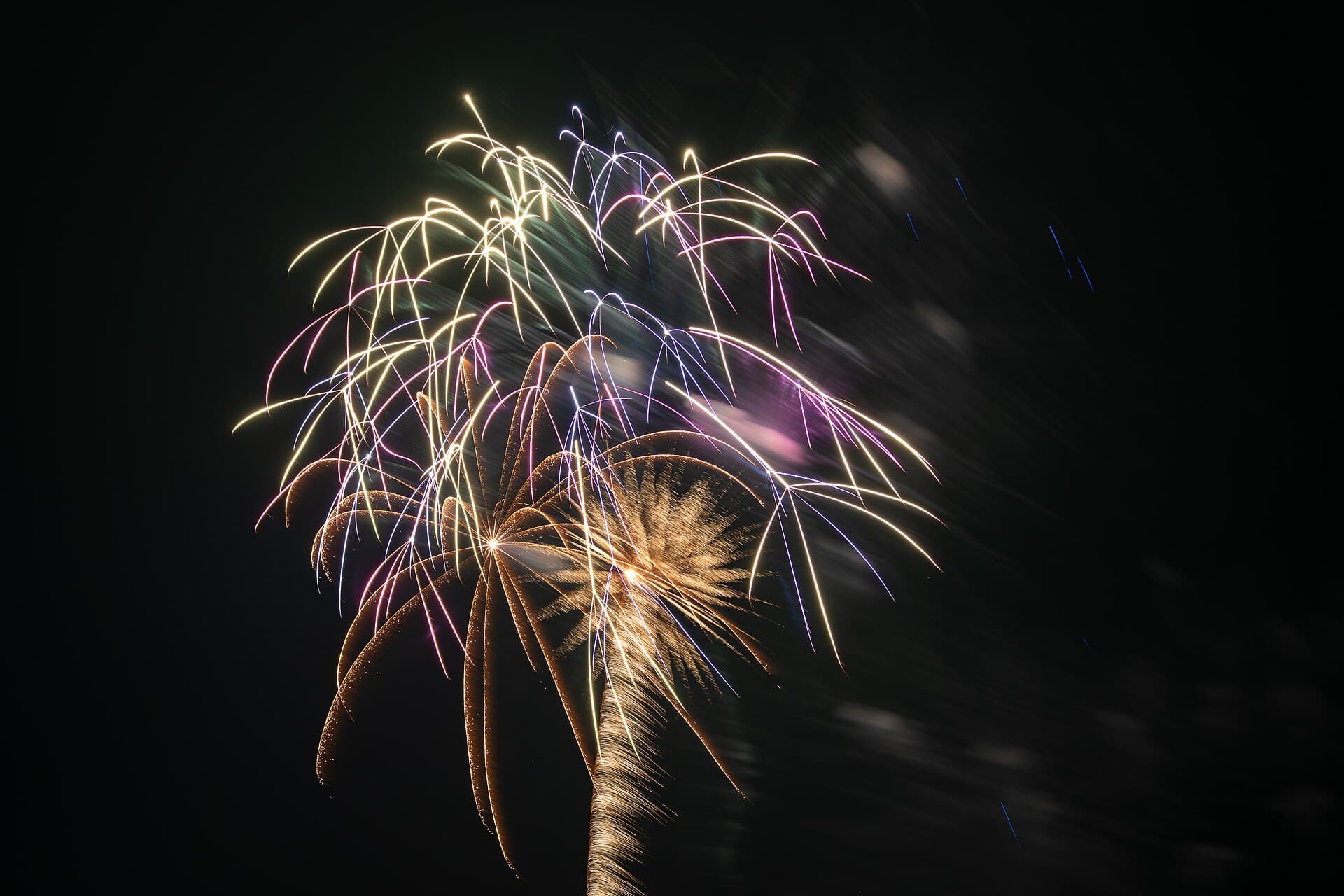 Fire In The Sky — Wikimedia Commons