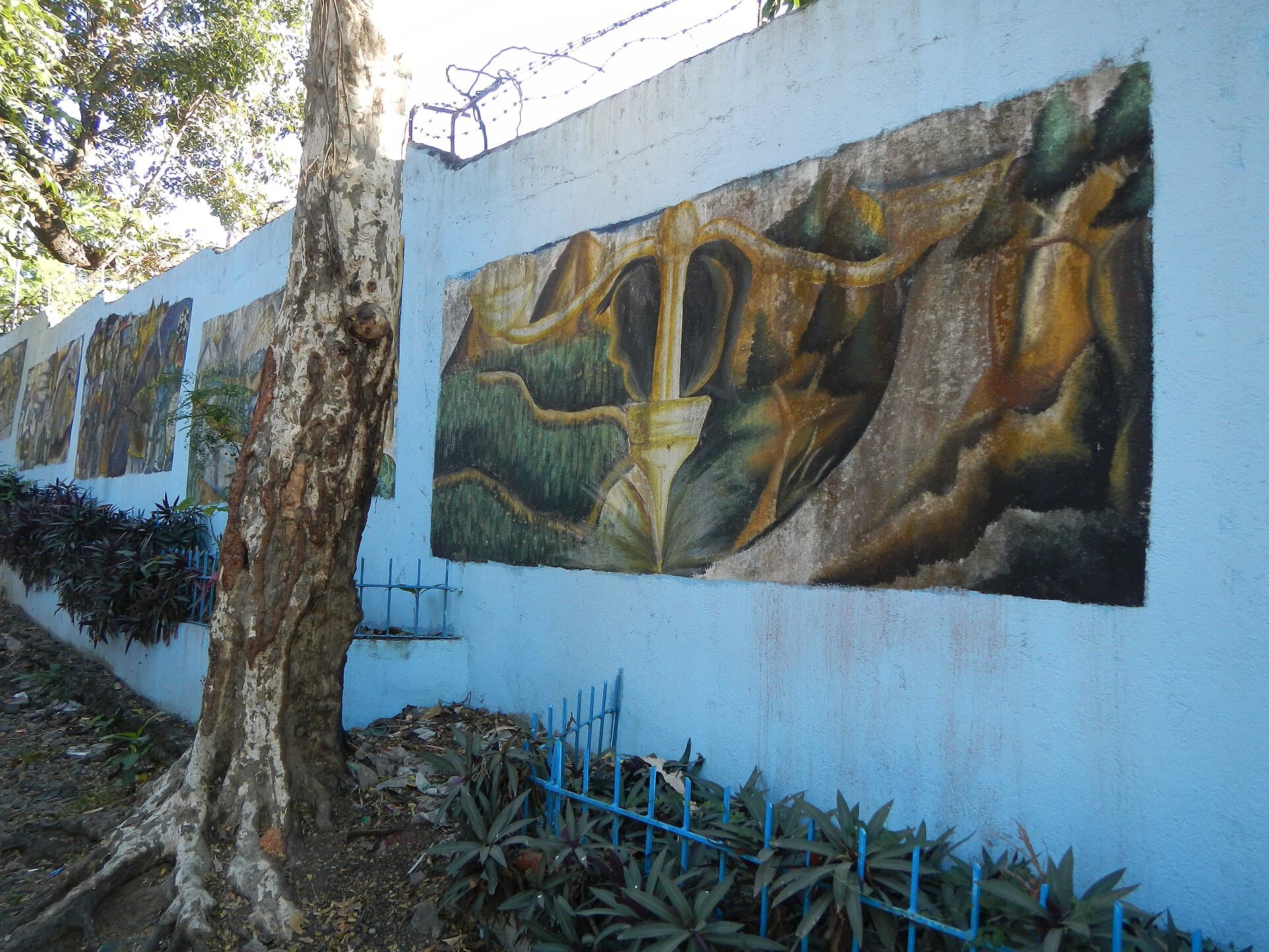 San Jose National High School — Wikimedia Commons