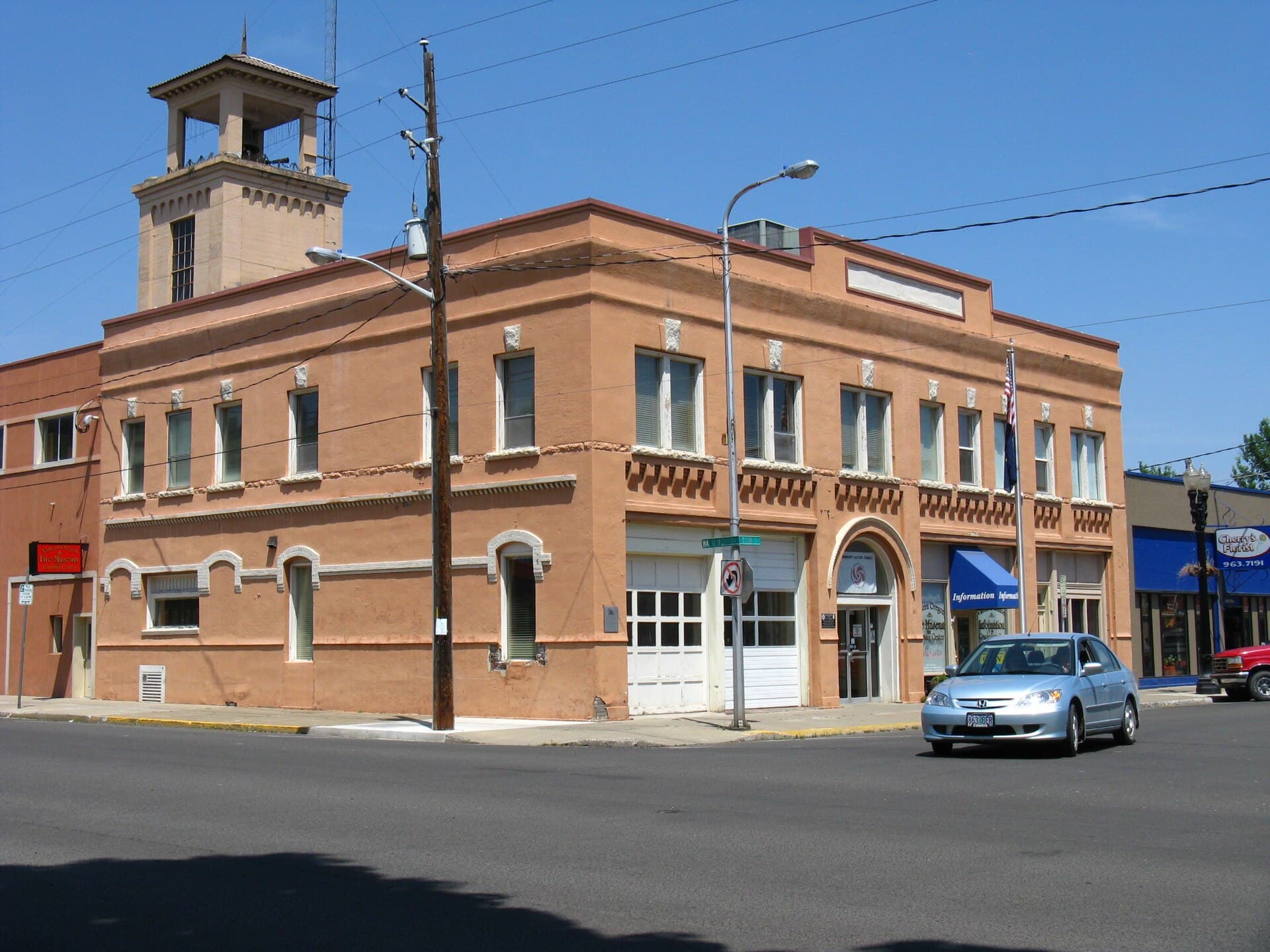 La Grande Police Department — Wikimedia Commons