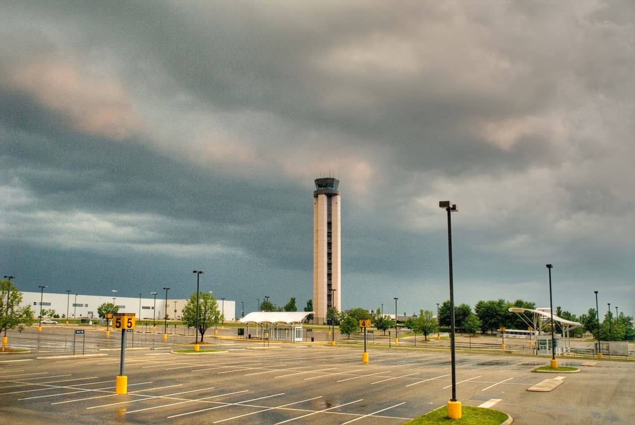 Raleigh-Durham International Airport (RDU) — Wikimedia Commons