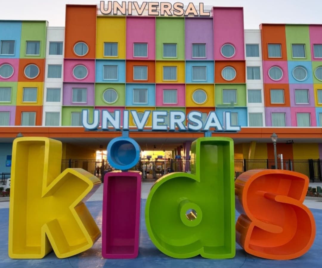 Universal Kids Resort — Wikimedia Commons