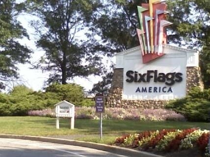Six Flags America — Wikimedia Commons