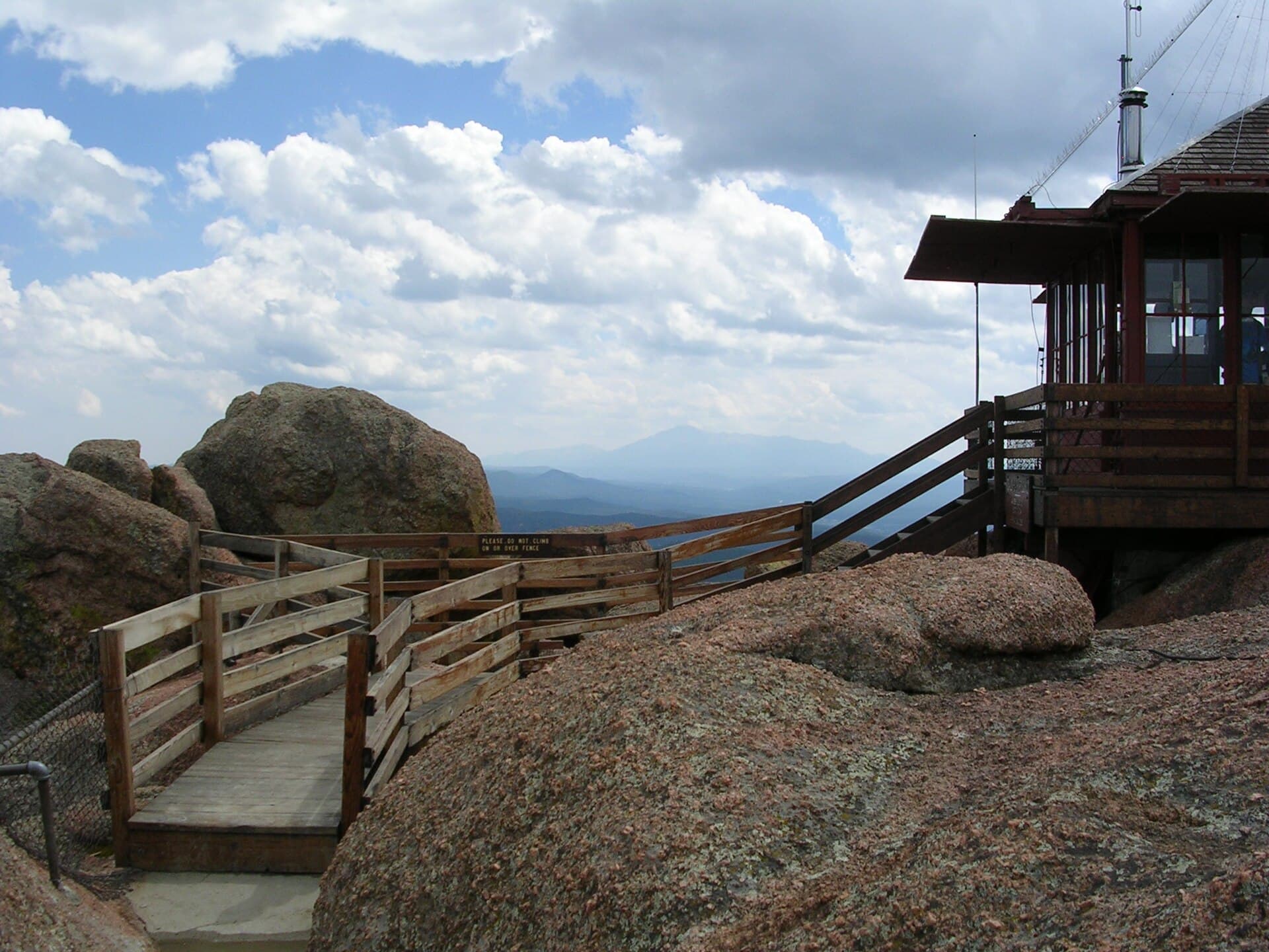 Devil’s Head Lookout — Wikimedia Commons