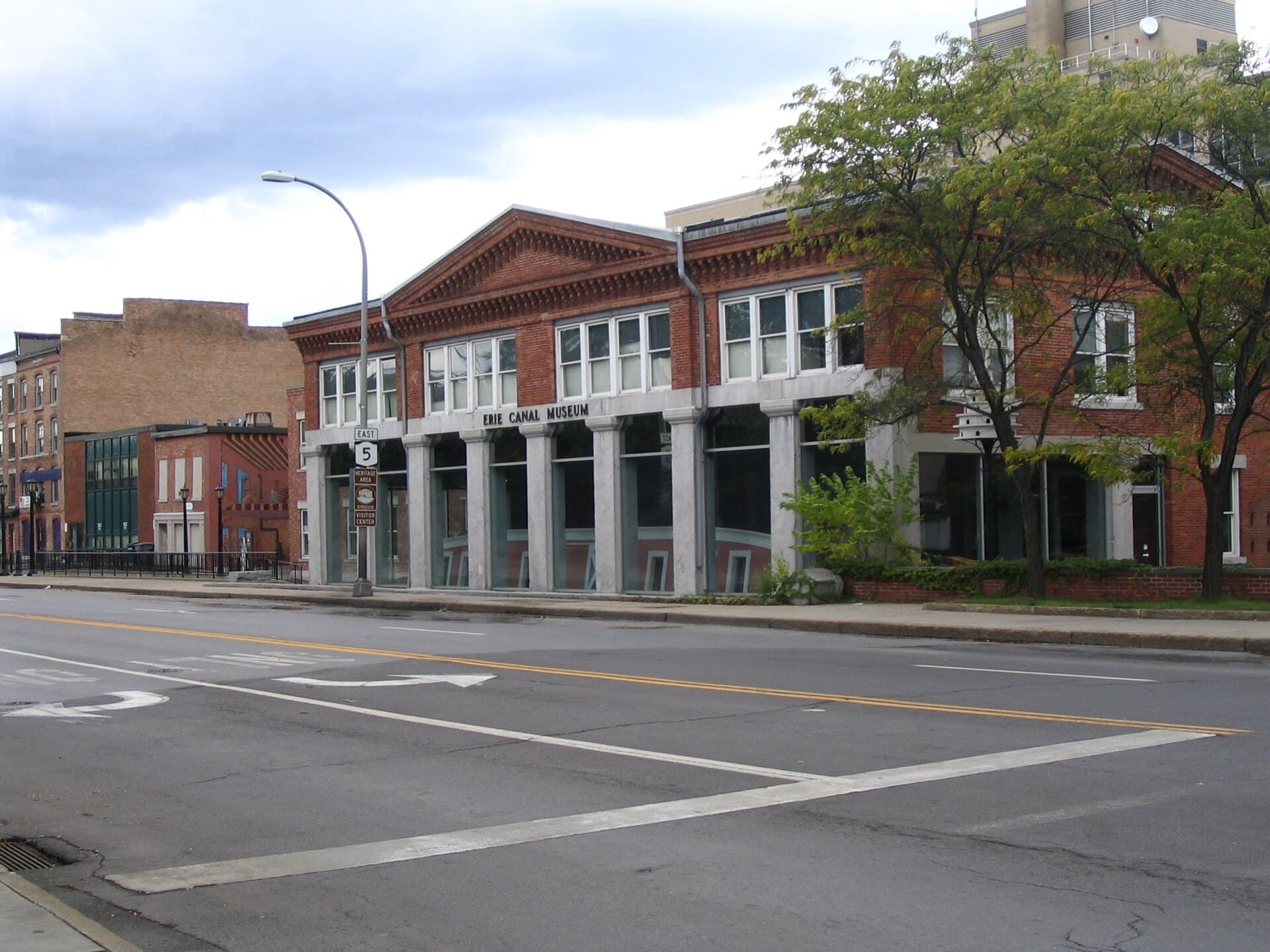 Erie Canal Museum — Wikimedia Commons