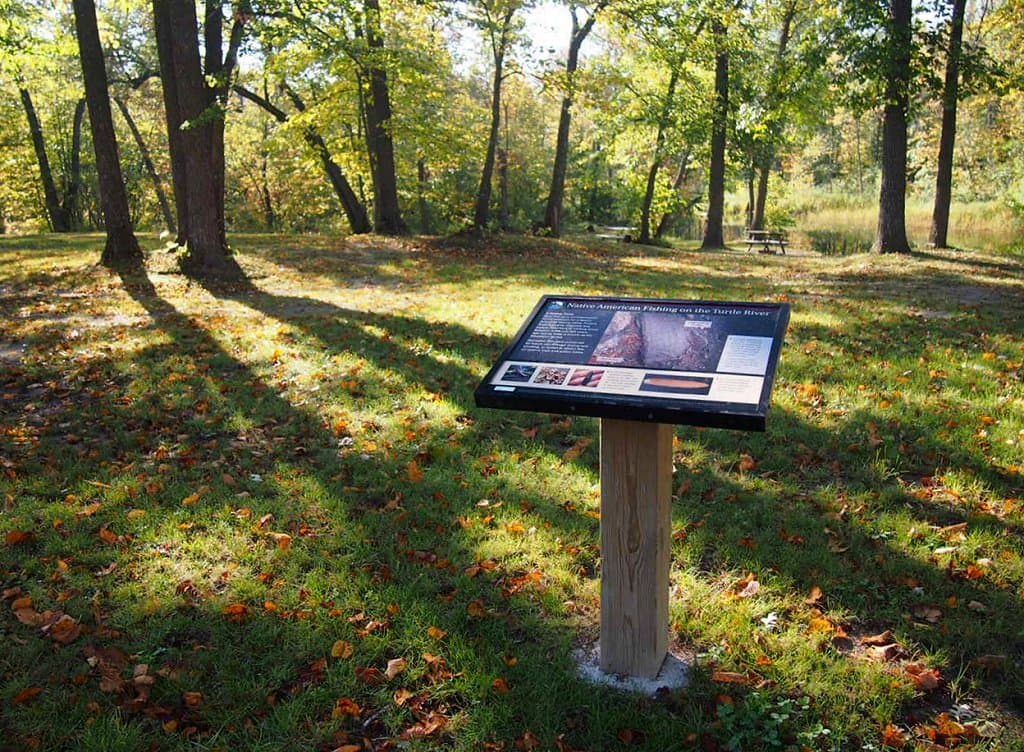 Three Island Park — Wikimedia Commons