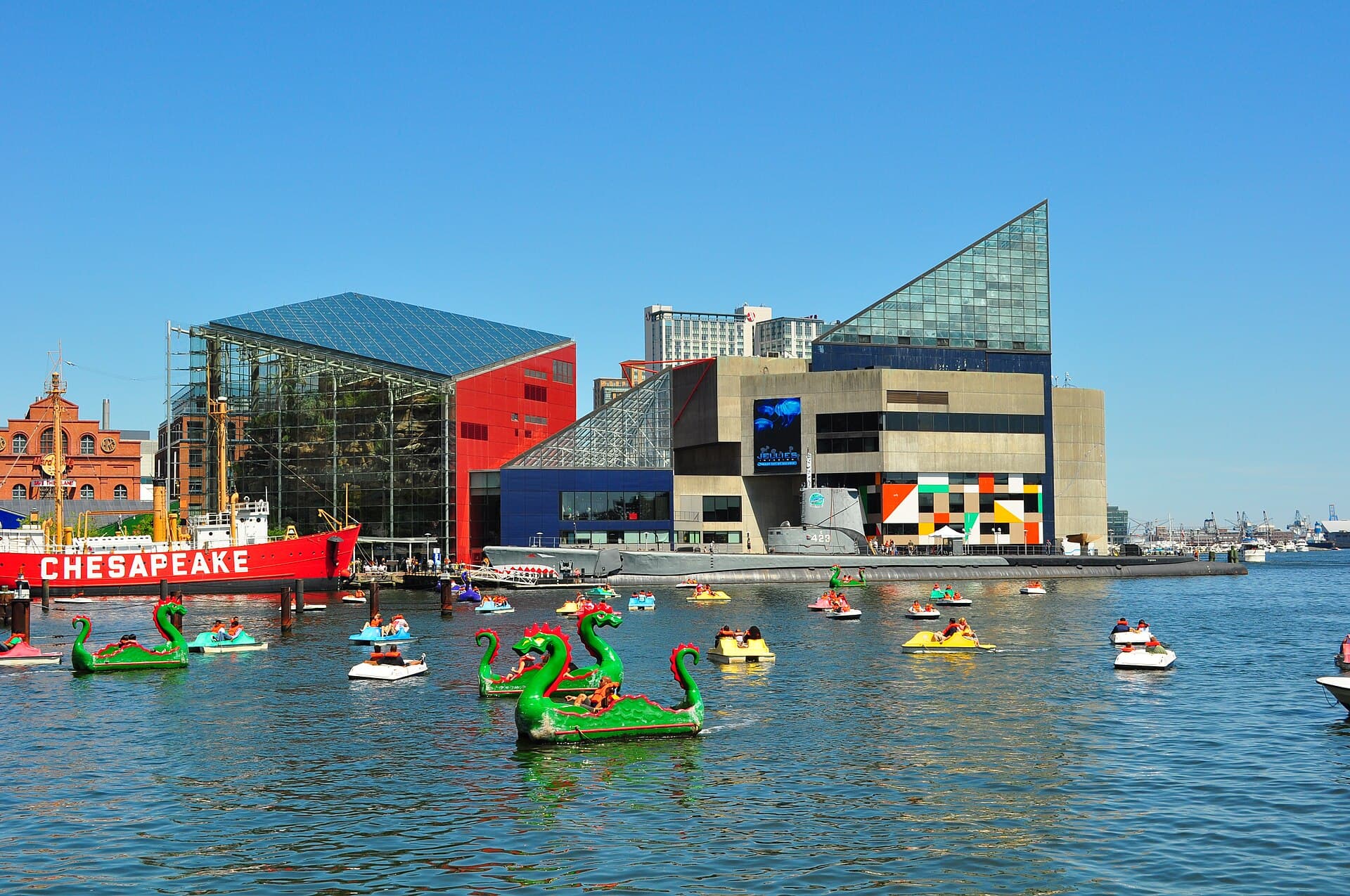 National Aquarium — Wikimedia Commons