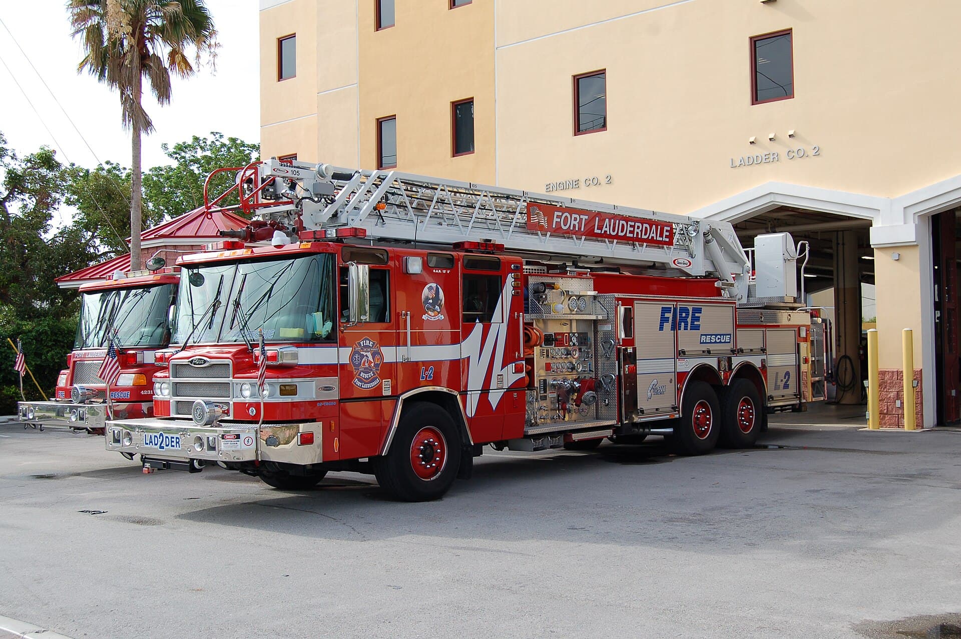 Fort Lauderdale Fire Rescue — Wikimedia Commons