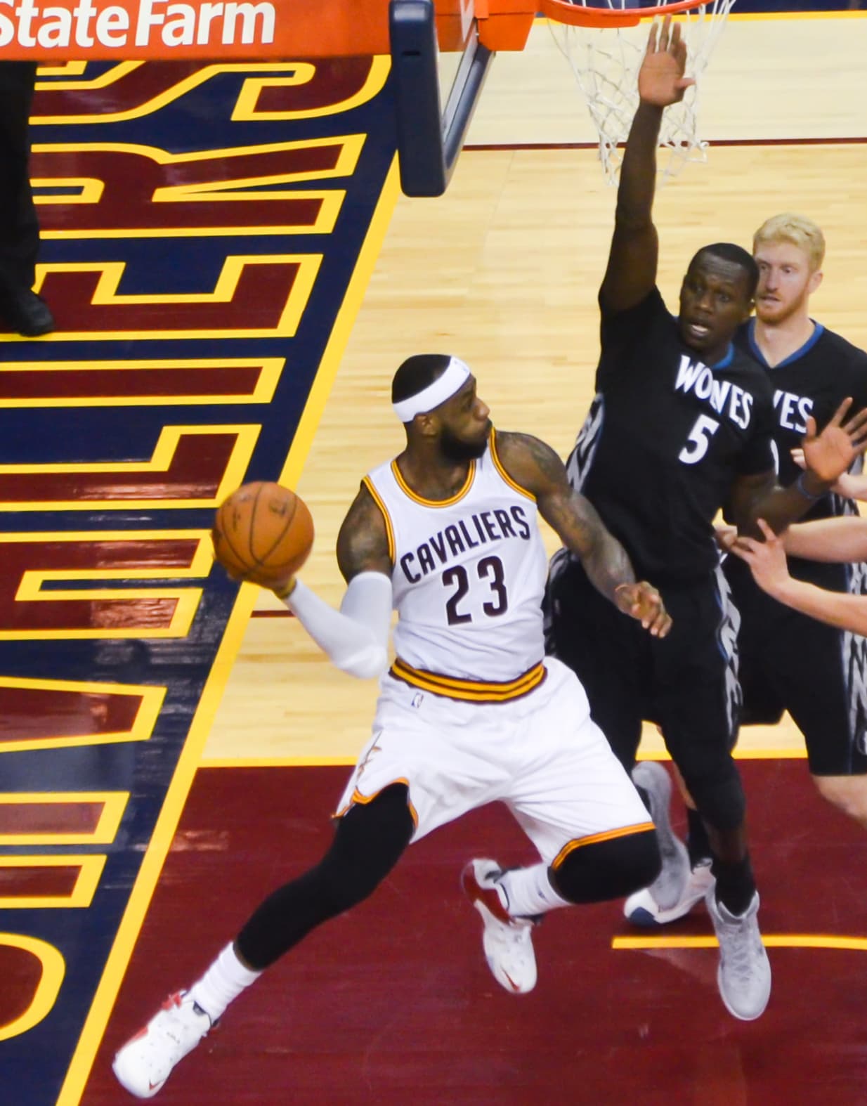 LeBron James — Wikimedia Commons
