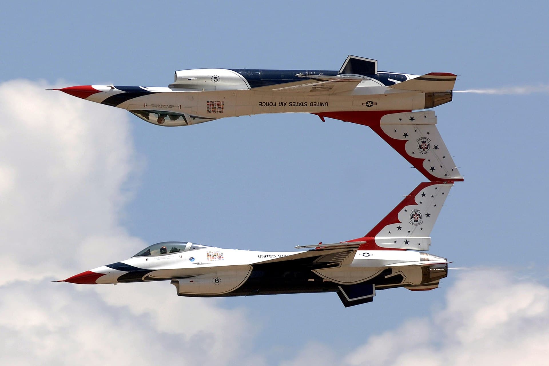 U.S. Air Force Thunderbirds — Wikimedia Commons