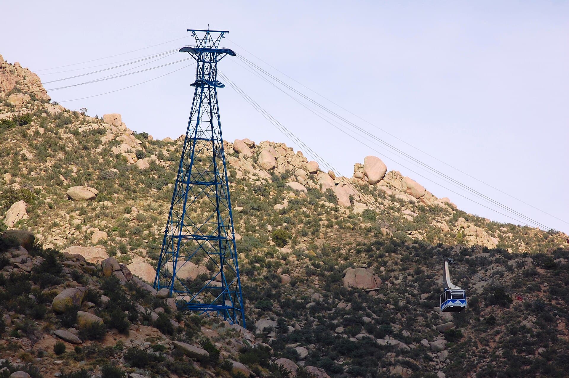 Sandia Peak Tramway — Wikimedia Commons