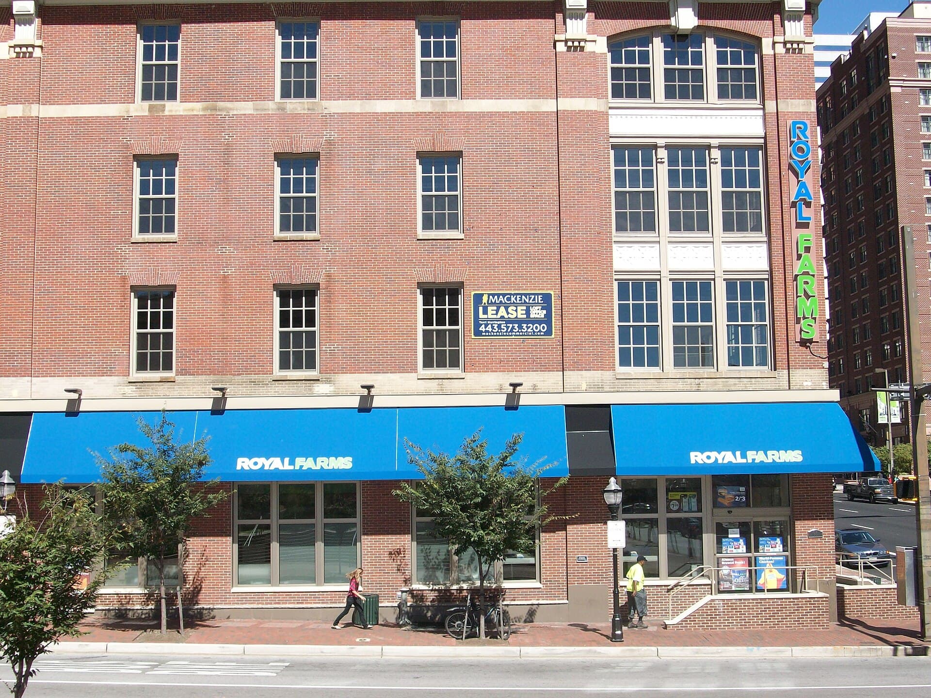 Royal Farms — Wikimedia Commons