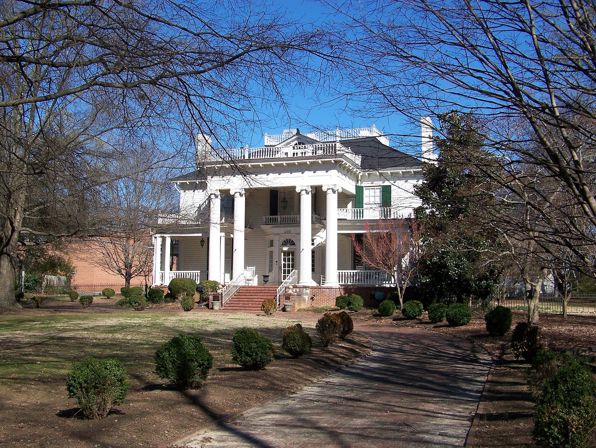 Webbley — Wikimedia Commons