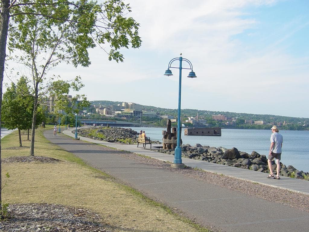 Canal Park — Wikimedia Commons