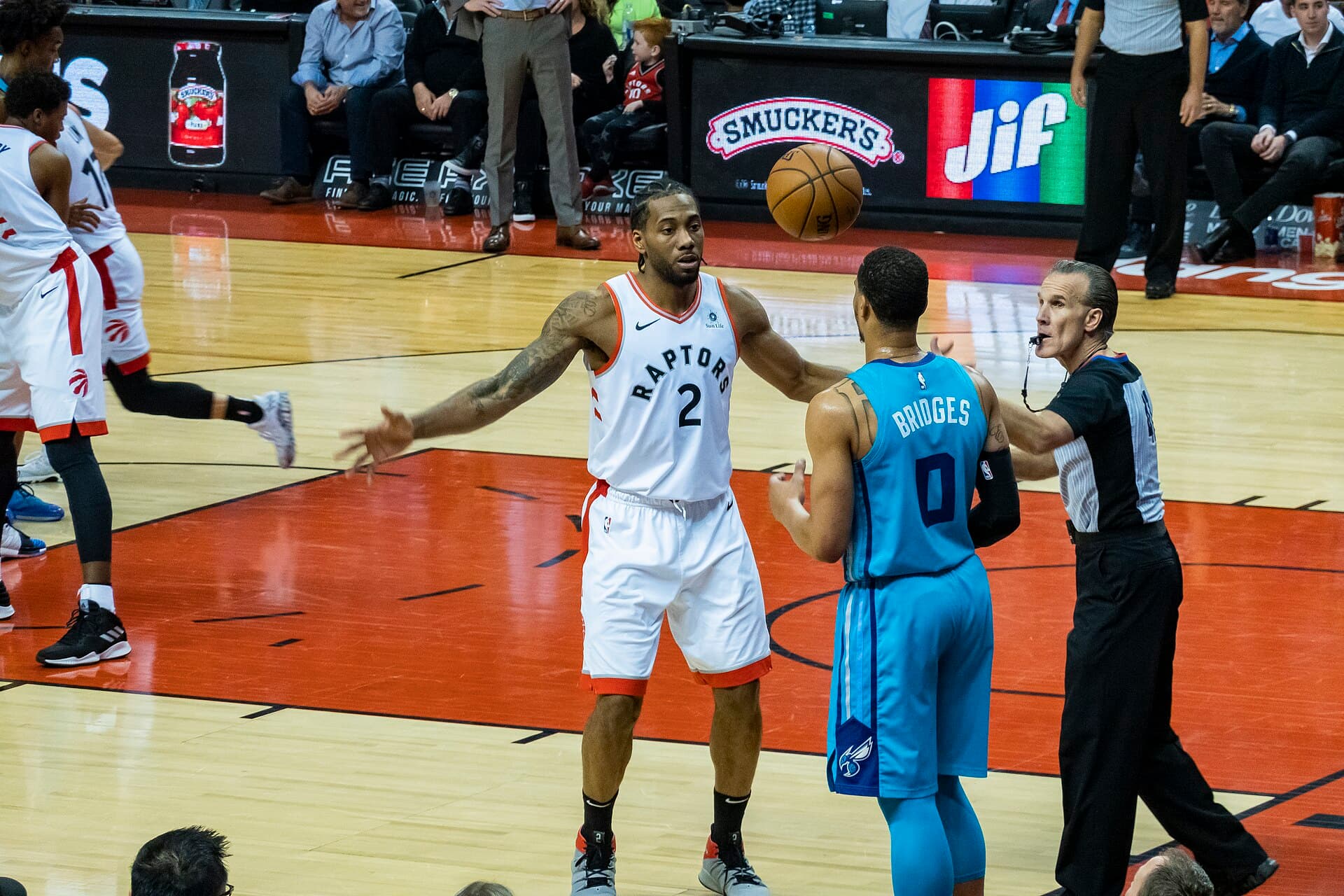 Kawhi Leonard — Wikimedia Commons