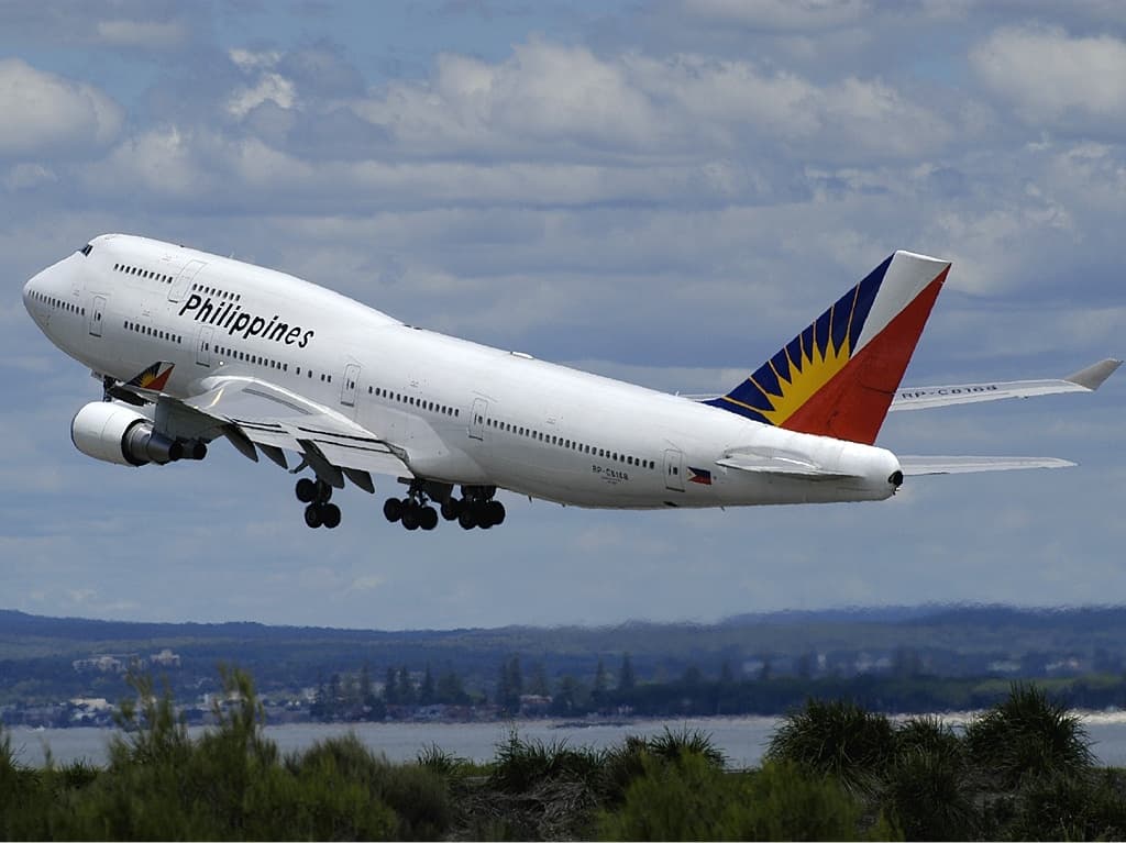 Philippine Airlines — Wikimedia Commons