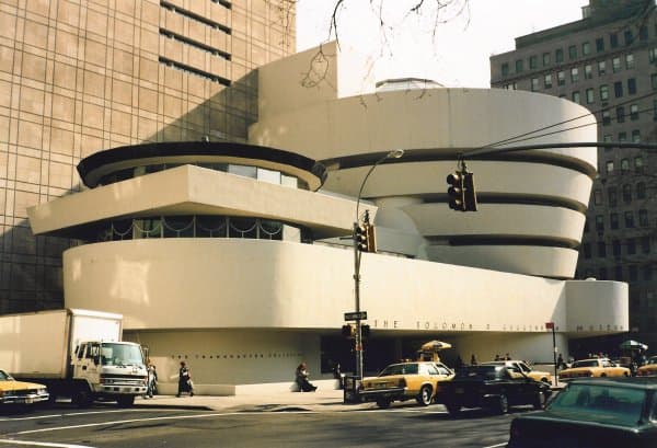 Guggenheim Museum — Wikimedia Commons