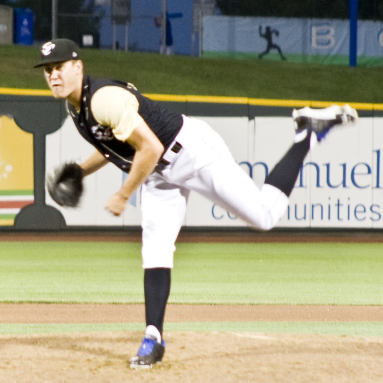 Omaha Storm Chasers — Wikimedia Commons